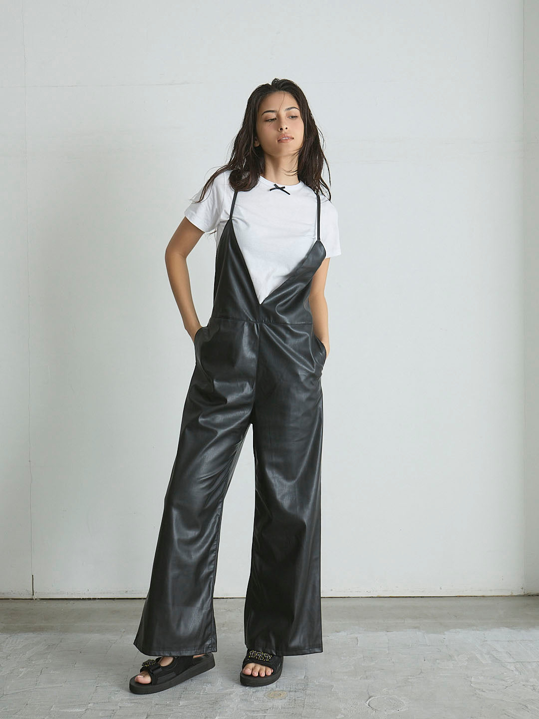 LEATHER ALL IN ONE(C0373-G1CT02)