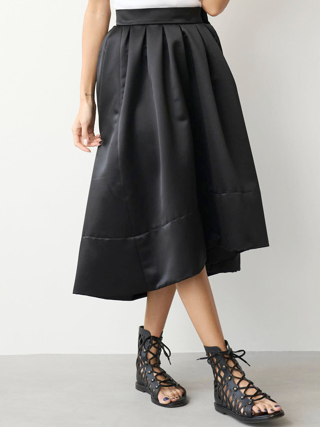 VOLUME SATIN SKIRT(C0389-HIPL04)